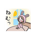 動くよ。うさ耳パーカーの女の子2（個別スタンプ：1）